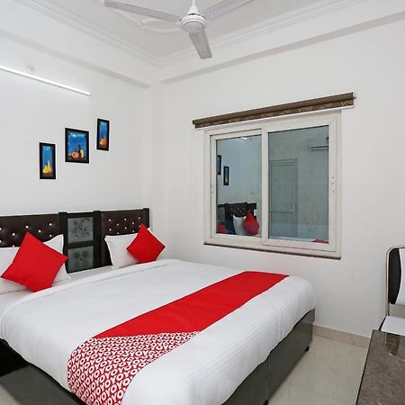 Oyo 11306 Ss Hotel Gorakhpur Exteriér fotografie