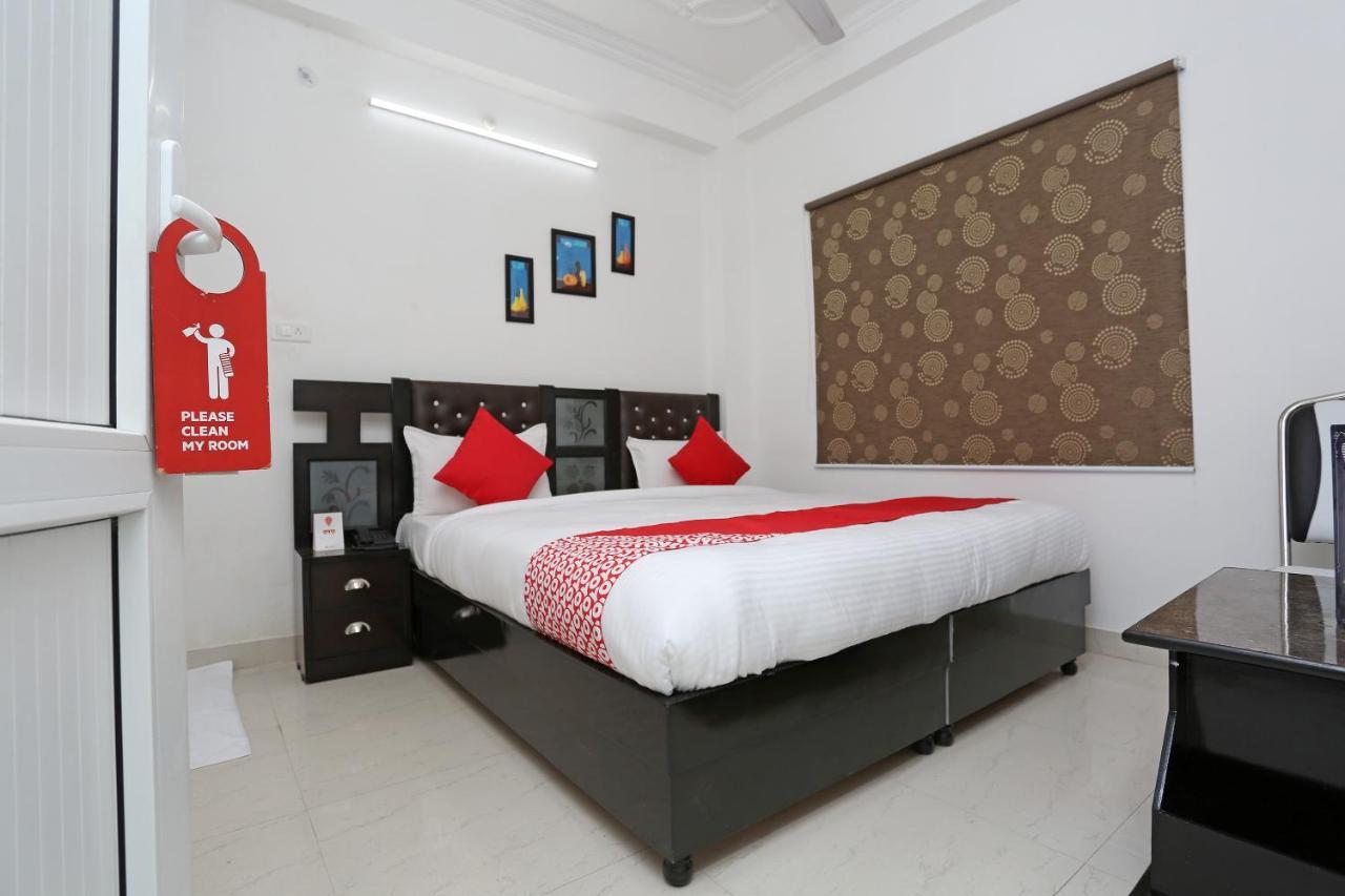 Oyo 11306 Ss Hotel Gorakhpur Exteriér fotografie